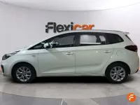 Usado Kia Carens 116 CV (85 kW) 2018 Blanco Monovolumen