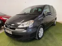 Usado Peugeot 807 120 CV (88 kW) 2007 Negro Monovolumen