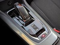 Usado Peugeot 308 SW Style 130 CV (95 kW) 2021 Gris / plata Familiar