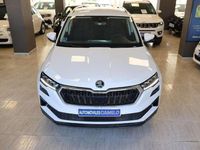 Usado Skoda Karoq Ambition 150 CV (110 kW) 2022 Blanco SUV