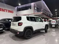 Usado Jeep Renegade 140 CV (102 kW) 2019 Blanco SUV