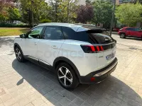 Usado Peugeot 3008 GT-line 130 CV (95 kW) 2020 Blanco SUV