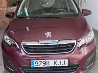 Usado Peugeot 108 82 CV (60 kW) 2018 Granate Berlina