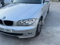 Usado BMW 118 122 CV (89 kW) 2005 Gris / plata Utilitario