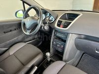 Usado Peugeot 207 Business-Line 75 CV (55 kW) 2010 Negro Berlina