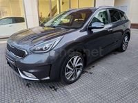 Usado Kia Niro 141 CV (103 kW) 2021 Gris / plata SUV