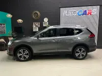 Usado Nissan X-Trail Tekna 150 CV (110 kW) 2020 Gris / plata SUV