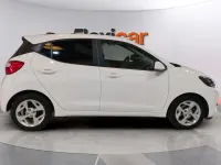 Usado Hyundai i10 67 CV (49 kW) 2022 Blanco Utilitario