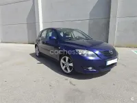 Usado Mazda 3 Sportive 150 CV (110 kW) 2004 Violeta / lila Berlina