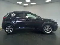Usado Hyundai Kona 121 CV (88 kW) 2022 Negro SUV