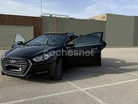 Usado Hyundai i40 Style 141 CV (103 kW) 2016 Negro Berlina