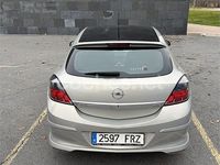 Usado Opel Astra GTC Sport 120 CV (88 kW) 2007 Amarillo Berlina