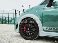 Usado Abarth 695 180 CV (132 kW) 2020 Verde Utilitario