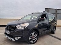 Usado Dacia Dokker 102 CV (75 kW) 2019 Gris / plata Monovolumen