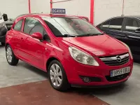 Usado Opel Corsa 90 CV (66 kW) 2009 Rojo Utilitario