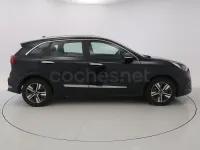 Usado Kia Niro 141 CV (103 kW) 2022 Azul SUV