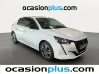 Usado Peugeot 208 Allure 100 CV (73 kW) 2023 Blanco Utilitario