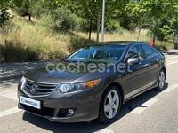 Usado Honda Accord Executive 156 CV (114 kW) 2011 Gris / plata Berlina