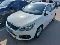 Usado Peugeot 308 Active 130 CV (95 kW) 2021 Blanco Berlina