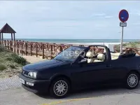 Usado VW Golf Cabriolet 115 CV (84 kW) 1997 Azul Descapotable