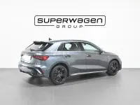 Usado Audi A3 Comfort 204 CV (150 kW) 2025 Gris / plata Berlina