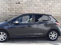 Usado Peugeot 208 Style 82 CV (60 kW) 2014 Gris / plata Utilitario