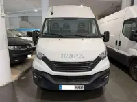 Usado Iveco Daily 160 CV (117 kW) 2023 Blanco Van