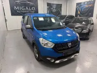 Usado Dacia Lodgy Lauréate 115 CV (84 kW) 2017 Azul Monovolumen