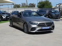 Usado Mercedes E220 194 CV (142 kW) 2021 Gris / plata Descapotable
