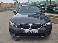 Usado BMW 318 150 CV (110 kW) 2021 Gris / plata Familiar