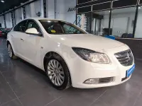Usado Opel Insignia Excellence 130 CV (95 kW) 2012 Blanco Berlina