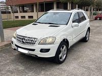 Usado Mercedes ML320 224 CV (164 kW) 2007 Blanco SUV