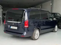 Usado Mercedes V300 Avantgarde 239 CV (175 kW) 2019 Azul Monovolumen