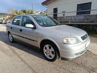 Usado Opel Astra Elegance 125 CV (91 kW) 2001 Gris / plata Berlina