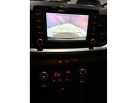 Usado Kia Stonic 120 CV (88 kW) 2019 Rojo SUV