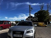 Usado Audi A3 Sportback Attraction 105 CV (77 kW) 2012 Gris / plata Utilitario