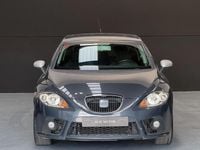 Usado Seat Leon FR 170 CV (125 kW) 2008 Gris Utilitario