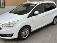 Usado Ford C-MAX Trend 100 CV (73 kW) 2015 Blanco Monovolumen