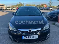 Usado Opel Astra Sport 160 CV (117 kW) 2011 Negro Berlina