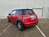 Usado Mini Cooper D 110 CV (80 kW) 2009 Rojo Utilitario
