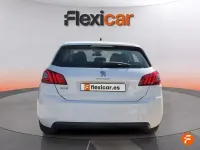 Usado Peugeot 308 Access 110 CV (80 kW) 2020 Blanco Berlina