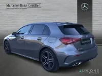 Usado Mercedes A180 116 CV (85 kW) 2025 Gris / plata Berlina