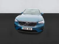 Begagnad Volvo XC40 Plus 197 HK (144 kW) 2022 Blå SUV