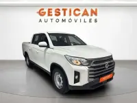 Usado SsangYong Musso 181 CV (133 kW) 2023 Blanco Pickup/Camioneta
