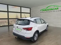 Usado Seat Arona Style Plus 110 CV (80 kW) 2022 Blanco SUV