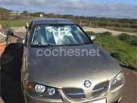 Usado Nissan Almera Visia 98 CV (72 kW) 2004 Beige Berlina