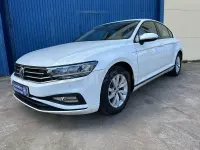 Usado VW Passat Business 120 CV (88 kW) 2020 Blanco Berlina