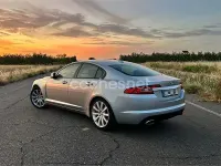 Usado Jaguar XF Premium Luxury 238 CV (175 kW) 2009 Gris / plata Berlina