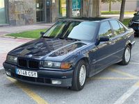 Usado BMW 325 Comfort Edition 143 CV (105 kW) 1996 Azul Berlina