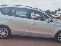 Usado Hyundai i30 Comfort 115 CV (84 kW) 2009 Gris Familiar